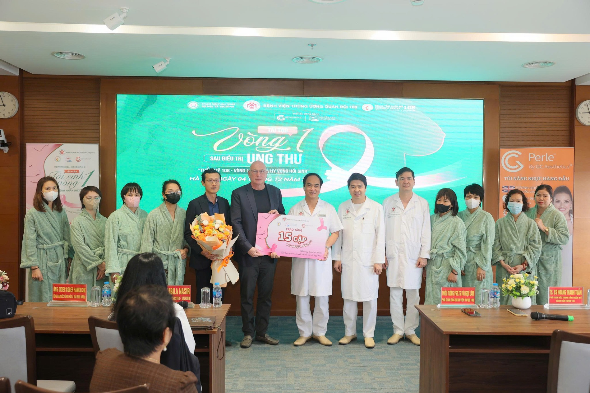 học thuật
Hoàng Thanh Tuấn
Y khoa
ung thư vú
Hội nghị khoa học
Báo cáo khoa học