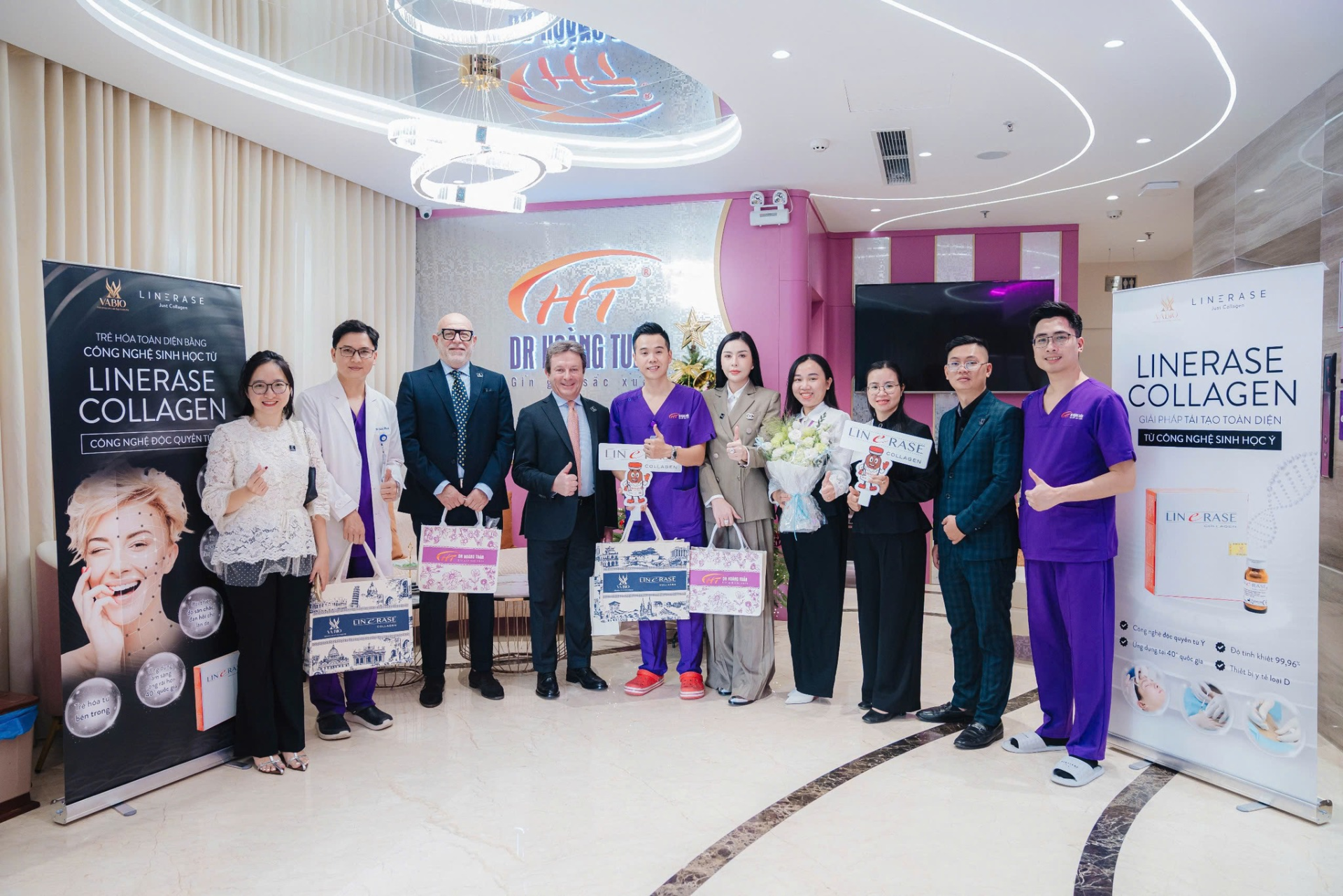 Đo&agrave;n chuy&ecirc;n gia &Yacute; đ&agrave;o tạo Linerase CollagenC&ocirc;ng nghệ trẻ h&oacute;a da Linerase CollagenLinerase Collagen tại Thẩm mỹ Ho&agrave;ng TuấnTrẻ h&oacute;a da c&ocirc;ng nghệ &Yacute;T&aacute;i tạo da bằng collagen type ITrẻ h&oacute;a tự nhi&ecirc;n bền vữngTrẻ h&oacute;a da tại Thẩm mỹ Ho&agrave;ng TuấnC&ocirc;ng nghệ trẻ h&oacute;a da mới