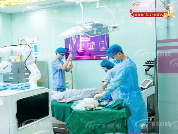 Hạ đường ch&acirc;n t&oacute;c