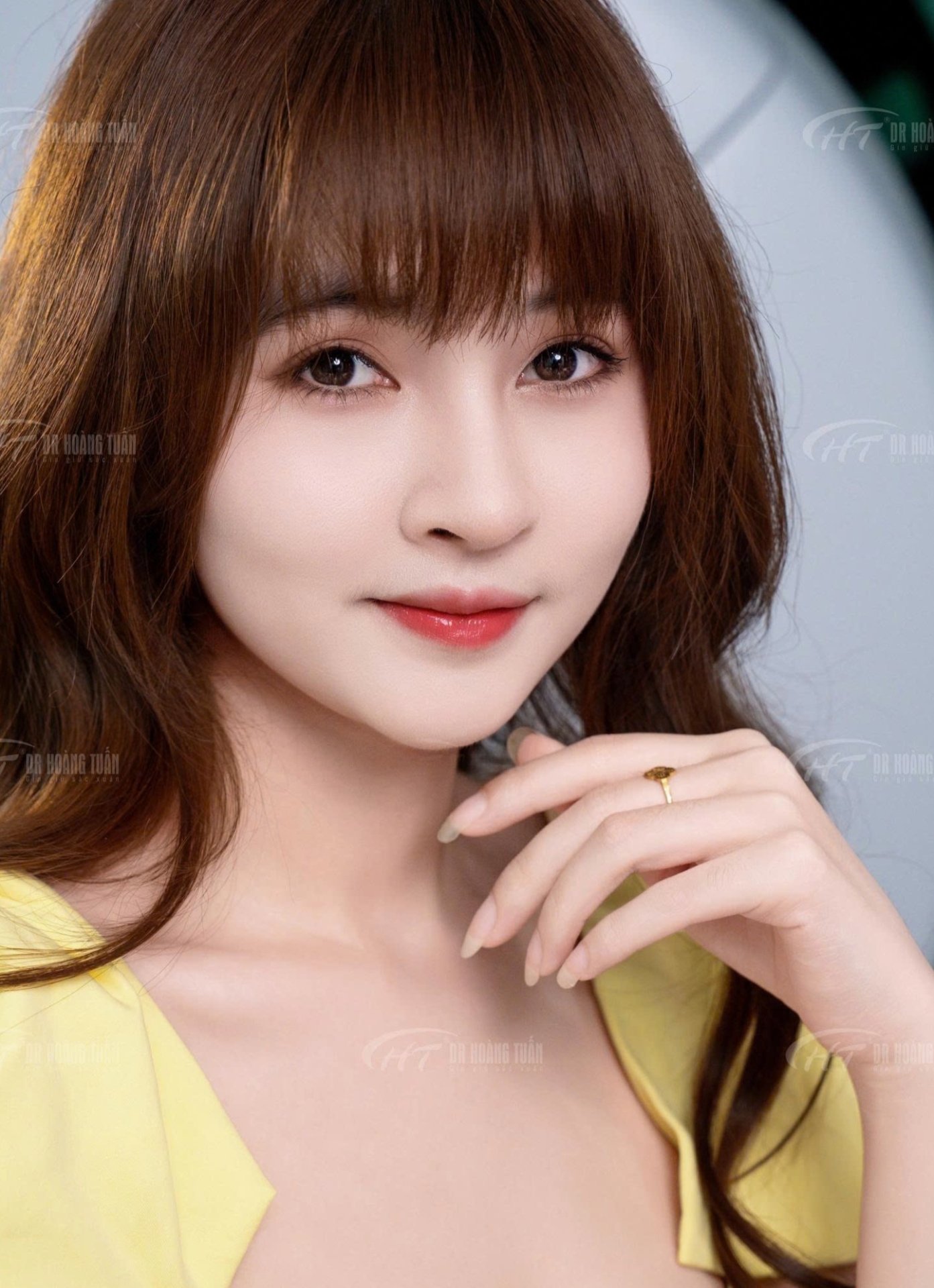 nâng mũi có được lột mụn không