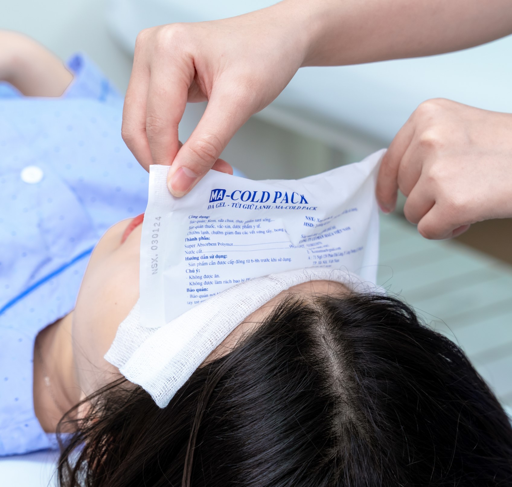 nhấn mí kiêng nước bao lâu