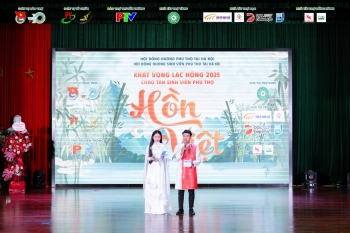 Dr. Hoàng Tuấn đồng hành cùng sự kiện chào tân sinh viên Phú Thọ của Khát Vọng Lạc Hồng 2025: “Hồn Việt”