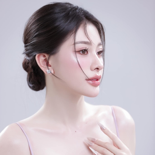 THẨM MỸ CẰM